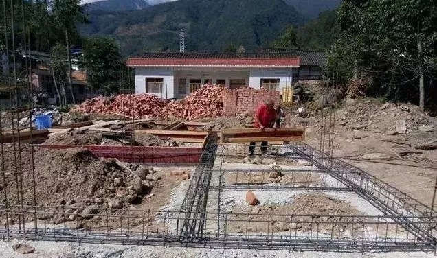 農村建房該花的花、該省的省，質量安全有保障！