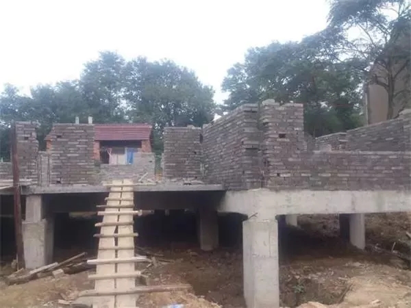 建房自訴：大叔15萬建好一層自建房，簡(jiǎn)單舒適還省錢！